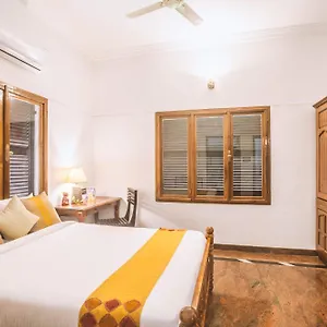 Santa Maria - The Regional Cooking Club Guest house Trippapur